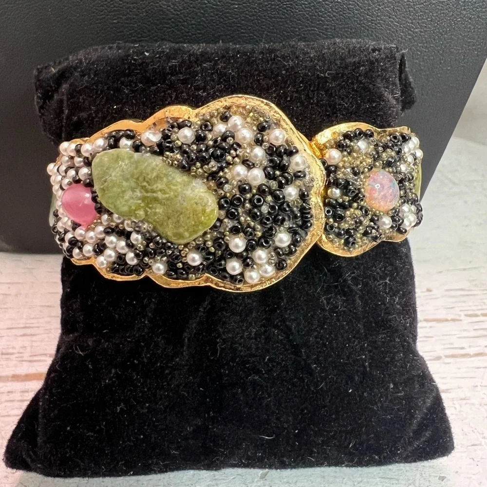Vintage Norman De Luxe Swiss Made 1950’s-1960’s Wind Up Gemstone Watch 6” W8